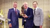 Johnny Miller, of 1973 U.S. Open lore, receives USGA's 2023 Bob Jones Award