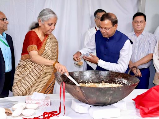 Union Budget 2024: Finance Minister Nirmala Sitharaman Kicks Off Preparations With Halwa Ceremony; Lock-In Period Commences
