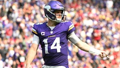 Sam Darnold Overshadows Vikings' Unsung Hero of Undefeated Start