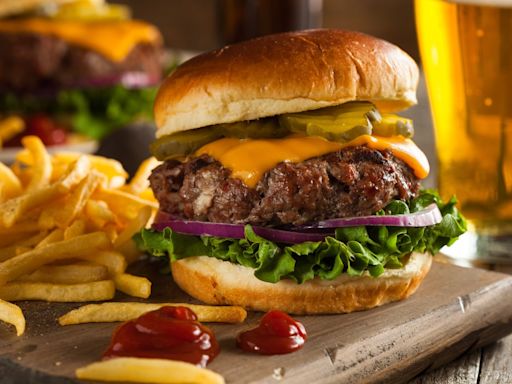 Día de la Hamburguesa: dónde conseguir una por 1 centavo y ofertas de Burger King y Wendy’s - El Diario NY
