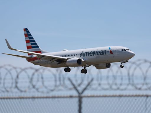 Analyst blasts American Airlines for embracing the 'status quo' and lacking vigor