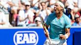 El tenista español Rafa Nadal mejora cien puestos y entra en el 'Top 200' tras su final en Bastad