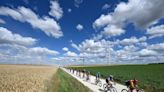 Riders, teams criticise loose gravel and unexpected route in Tour de France gravel stage