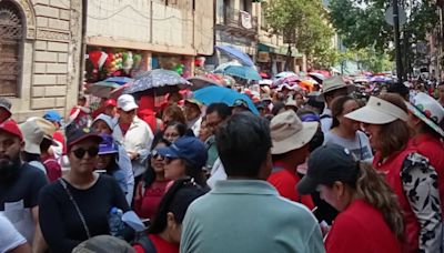 Marcha de la CNTE hoy 5 de junio: AMLO reacciona a enfrentamientos; maestros están por salir del Zócalo | EN VIVO