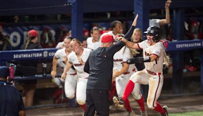 Watch Georgia softball’s epic 14th inning walk-off home run in the SEC Tournament