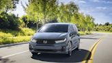 View Photos of the 2025 Honda Odyssey