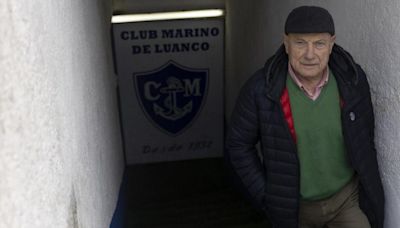 El presidente del Marino, Luis Gallego, abandona el hospital