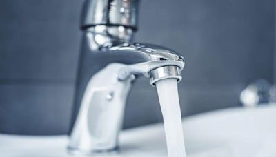 Fluoridated drinking water during pregnancy may raise health risks for baby