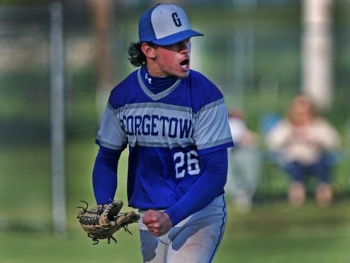 Royals rule: A tight-knit, highly-motivated senior class has propelled Georgetown baseball to a perfect start. - The Boston Globe