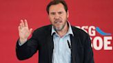 El PSOE arropa a Puente y carga contra Milei: “Vemos la pluma de Vox. Llevamos tiempo denunciando esta internacional ultra”