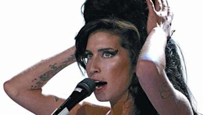 Estos fueron los responsables de la muerte de Amy Winehouse, según la película sobre la cantante