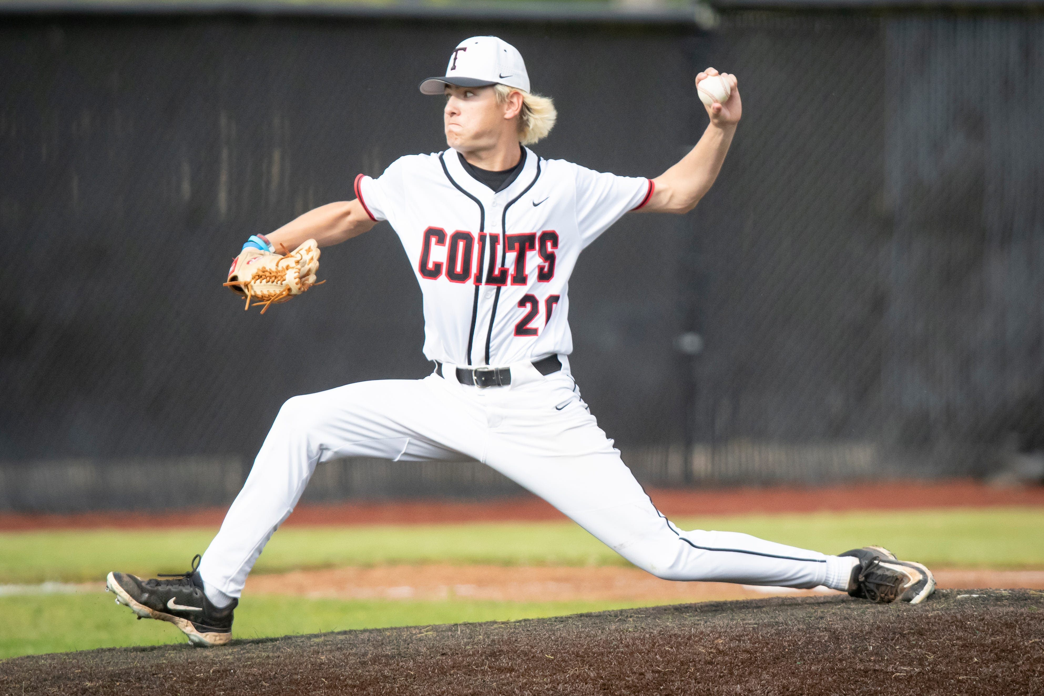 Connor Molony's 3-run blast lifts Thurston baseball over Ridgeview, back to 5A state final