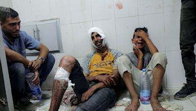 Israel strike in Gaza kills 20 Palestinians as mediators make new ceasefire push