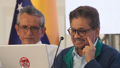 Disidencia declara cese unilateral del fuego tras ciclo de diálogo de paz con el gobierno colombiano