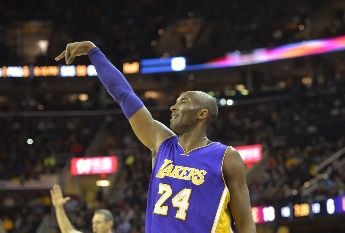 Kobe Bryant's Torn Achilles Lakers Jersey Expected To Sell For Crazy Amount