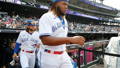 Un 'grand slam' de Guerrero Jr. no evita la derrota de los Azulejos ante los Nacionales en la MLB