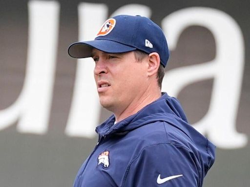 Jim Leonhard details college to NFL jump as new Broncos defensive backs coach