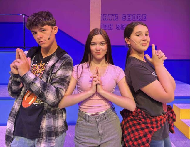 Youth actors to perform musical ‘Mean Girls JR.’