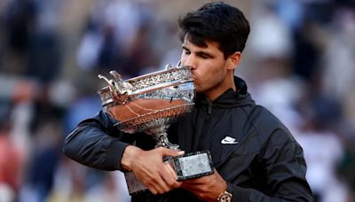 SORPRESA en el tenis: la tradición que Carlos Alcaraz ROMPIÓ tras ganar Roland Garros