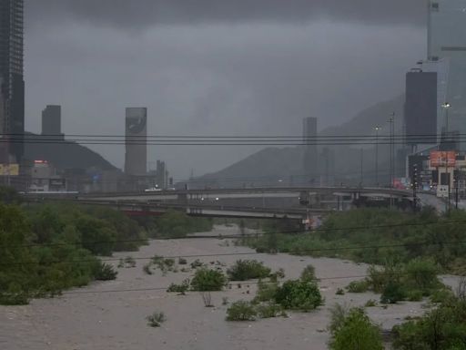 Samuel García confirma que abrirán compuertas de presa La Boca, NL: “Alerta máxima a toda la población”