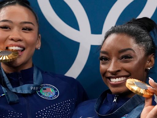 Simone Biles' USA teammate Suni Lee throws shade at MyKayla Skinner