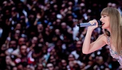 A growing number of Swifties are calling on Taylor Swift to break her silence on Gaza