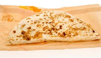 The Taco Bell Quesadilla Ordering Hack You Need To Start Trying