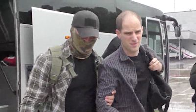 Videos show the moment Americans were freed from Russian captivity after high-stakes prisoner swap