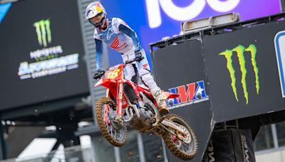 Jett Lawrence wins Philadelphia Supercross; Cooper Webb no longer controls his championship fate