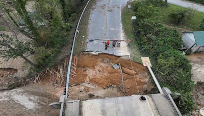 Hurricane Helene deaths exceed 100, Biden to visit storm-ravaged North Carolina