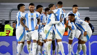 (Crónica) Argentina golea a Chile sin Leo Messi y con protagonismo de Julián Álvarez