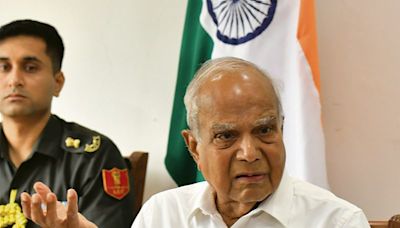 Discharging duties: Punjab Governor Banwarilal Purohit on border visit