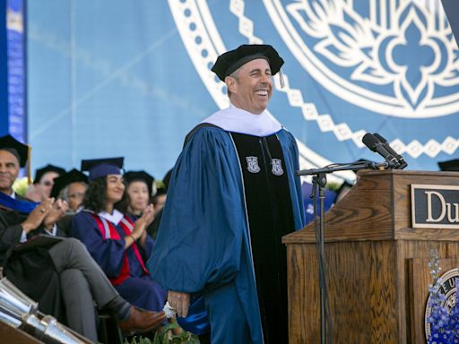 Protestas propalestinas en las universidades de EE.UU.: estudiantes de Duke abandonan su ceremonia de graduación en rechazo a Jerry Seinfeld