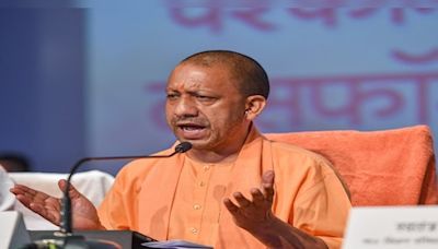 UP CM Yogi Adityanath announces 25% discount for 108 days on khadi products - CNBC TV18