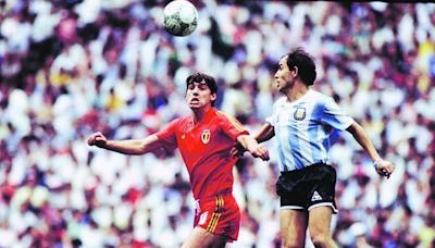 Ricardo Bochini, leyenda Albiceleste: “Argentina no ha hecho una buena Copa; los rivales que enfrentó han sido muy inferiores” - La Tercera