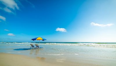 Best beaches in Florida for pure white sands, turquoise waters and rolling dunes