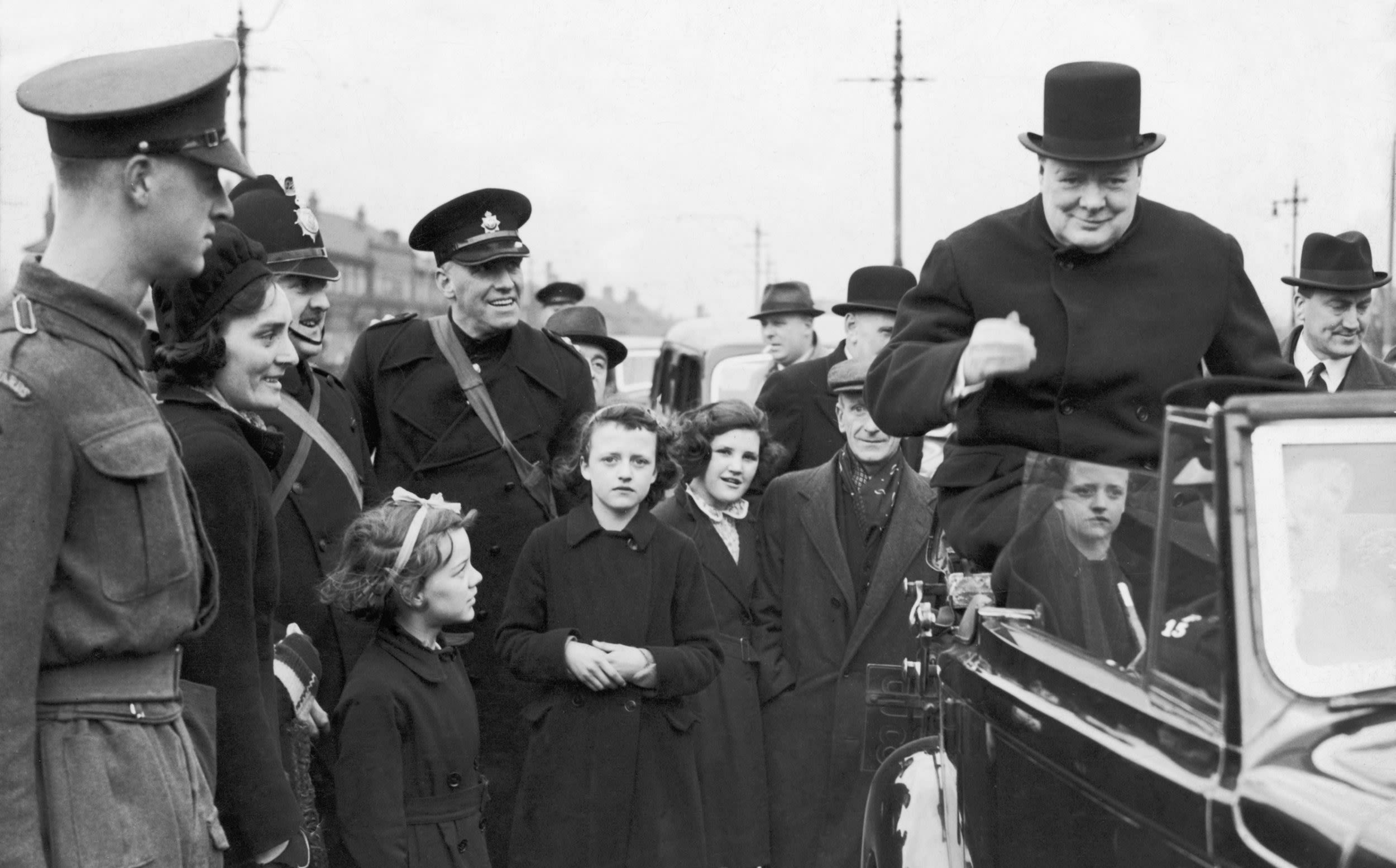 What life was like for British motorists in 1944