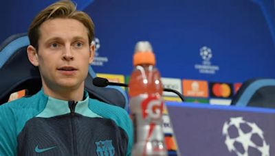 Un grande de Europa llama a la puerta de Frenkie De Jong