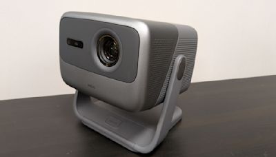 JMGO N1S Pro 4K review: a solid and versatile portable projector