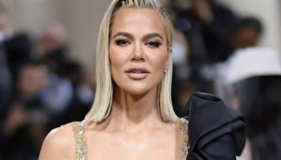 Khloé Kardashian insinúa que está abierta a salir con mujeres