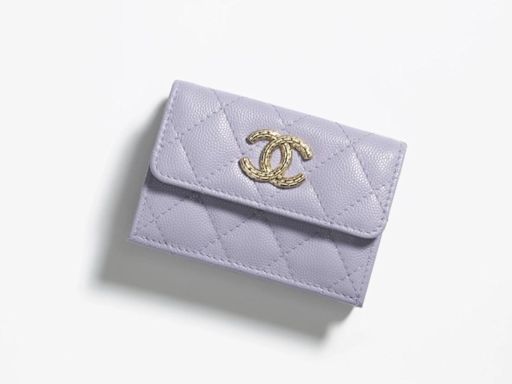 精品皮夾31款推薦：Chanel、LV、Celine粉色配色最吸睛，Gucci、Bottega Veneta春夏配色超可愛！