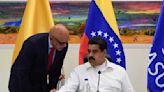 Maduro acusa a EEUU de apoyar a la oposición "fascista" en Venezuela