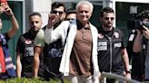 Fenerbahce hace oficial llegada de José Mourinho