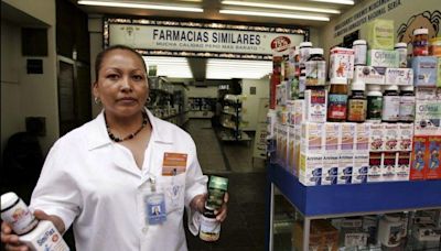 La exitosa historia del Dr Simi, el modelo de farmacias baratas que México extiende por América Latina