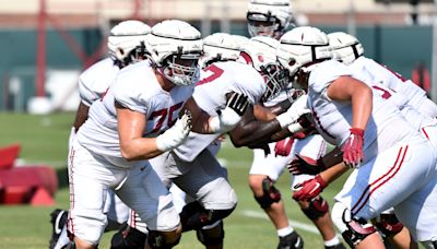 Alabama football's Chris Kapilovic gives update on right tackle battle halfway through fall camp