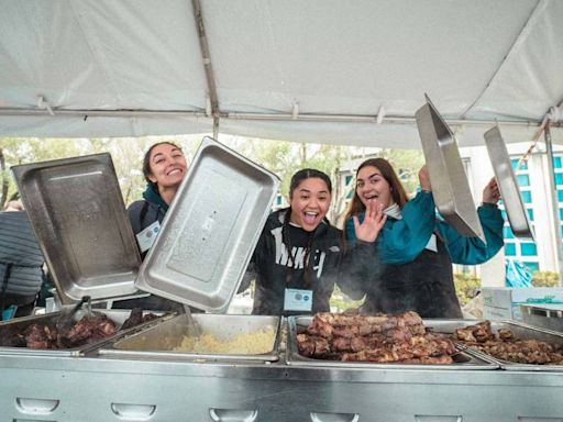 The Oakland Greek Festival Is the Ultimate Church Potluck | KQED