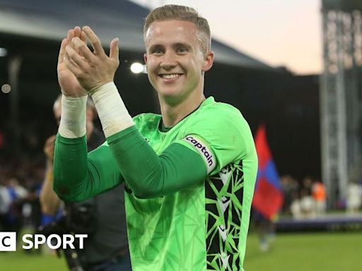 Exeter City: Goalkeeper Joe Whitworth joins from Crystal Palace on season-long loan