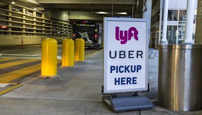 California Supreme Court rules Uber, Lyft drivers classified as contractors