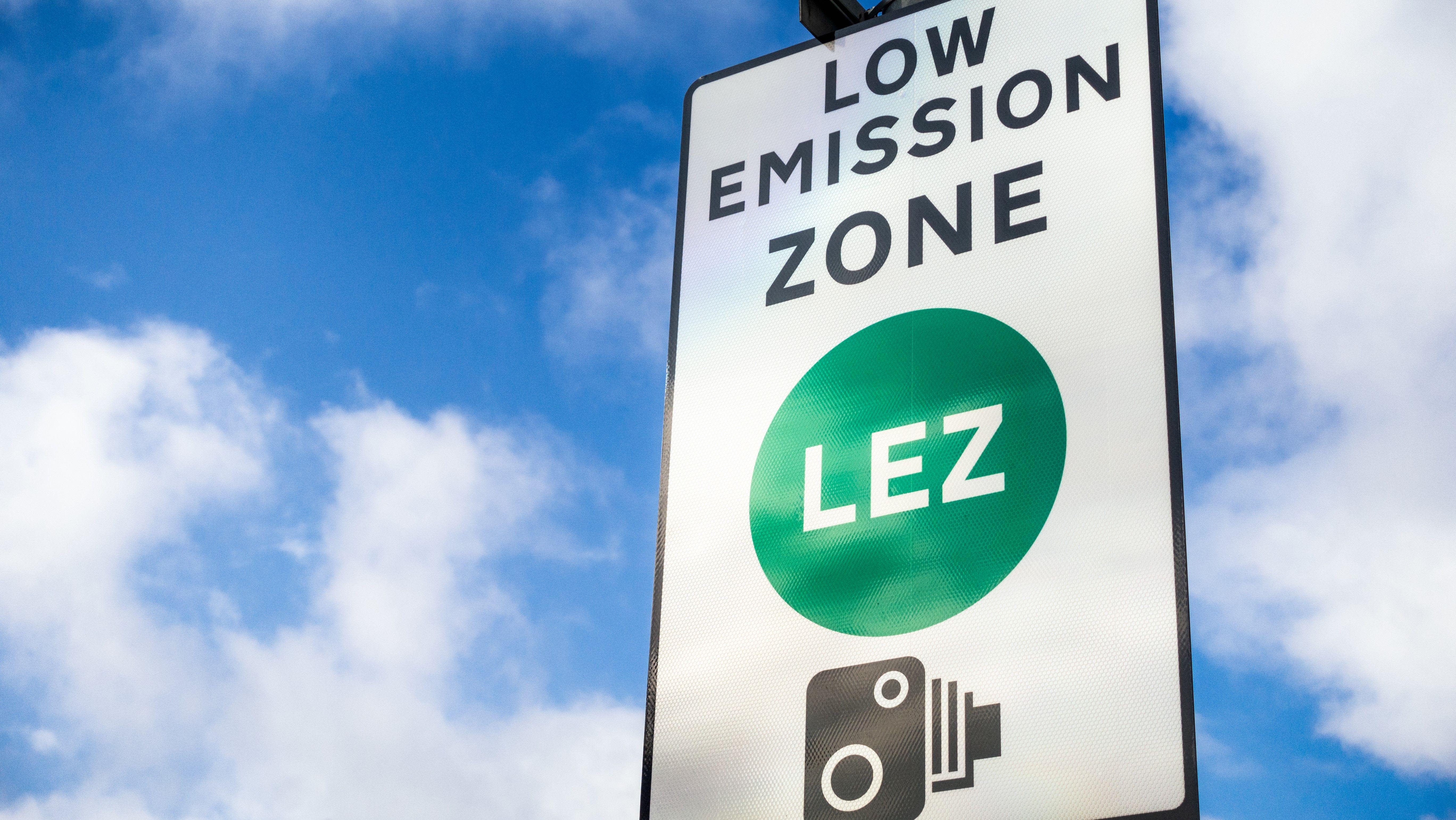 A simple guide to Scotland’s Low Emission Zones