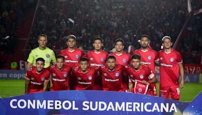 En qué canal pasan Racing de Uruguay vs. Argentinos Juniors por la Copa Sudamericana hoy